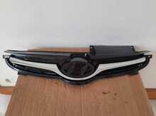 "Hyundai Elantra 2014-2016" radiator barmaqlığı