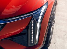 "Cadillac Escalade IQ" farası