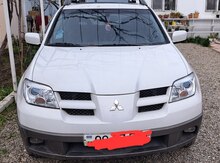 Mitsubishi Outlander, 2002 год