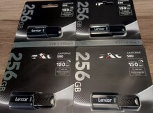 Yaddaş kartı "256 GB"