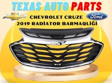 "Chevrolet Cruze" radiator barmaqlığı