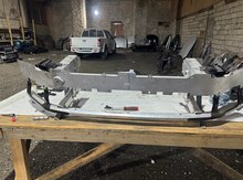 "BMW G60" bufer gücləndiricisi