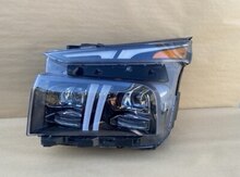 "Hyundai Santa Fe 2023" farası 