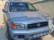 Nissan Pathfinder, 2001 il