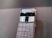 New Vertu Agent Q Silver Alligator 2025