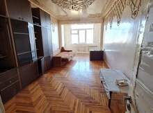 2-otaqlı mənzil, Leyla Məmmədbəyova küç., 60 m²