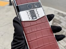 Vertu Agent Q Brown Alligator
