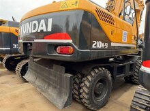 Ekskavator Hyundai, 2020 il