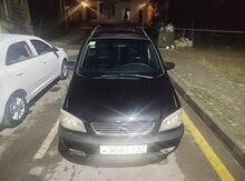 Opel Zafira, 2001 il