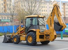 Eskavator-yükləyiçi WOLF JX45, 2025 il