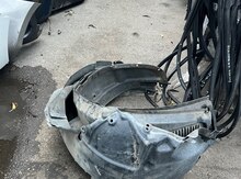 Hyundai Tucson qanad altlığı