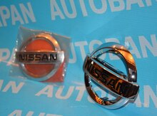 Nissan emblemi