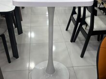 Bar masası