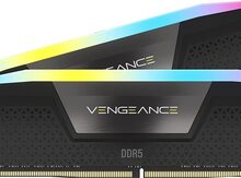 Operativ yaddaş Corsair Vengeance RGB 