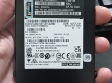 Lenovo Thinksystem 8TB 2.5 SSD