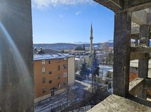 3-комн. новостройка, Гусарский р., 122.5 м²