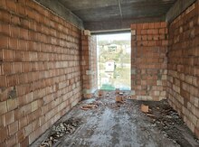 2-комн. новостройка, Гусарский р., 95.4 м²