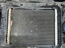 BMW F30 radiatoru