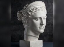 Heykəl Diana Artemida