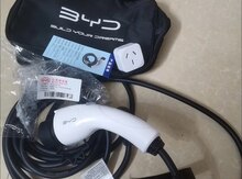 "BYD" şarj cihazı
