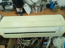 Kondisioner Hitachi