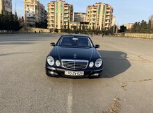 Mercedes E 240, 2004 il
