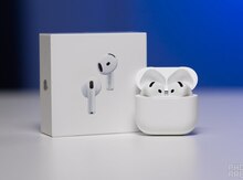 Apple AirPods 4 ANC