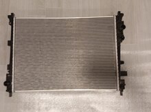 BYD Destroyer 05 su radiatoru 