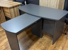 Ofis masası