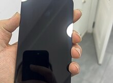 Apple iPhone 12 Pro Max ekranı