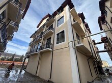 2-комн. новостройка, Гусарский р., 71 м²