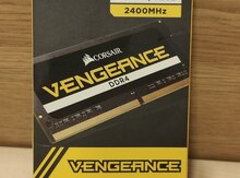 Corsair Vengeance 32GB (2x16GB) RAM DDR4 2400mhz CL16 SODIMM