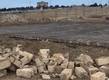 6 sot torpaq sahəsi, Yeni Saray yolu