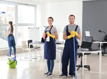 Ofis təmizlikçisi işi axtarıram