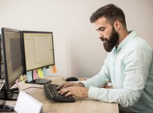 SMM menecer işi axtarıram