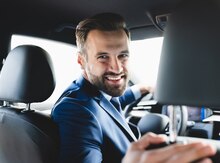 Sürücü işi axtarıram