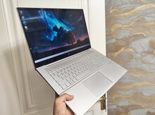 Noutbuk HP Envy 17