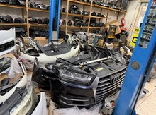 "Audi Q7" ehtiyat hissəsi