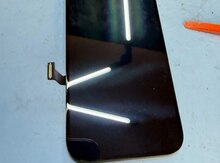 Apple iPhone 15 Pro ekranı