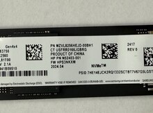 Samsung PM9C1 256GB NVMe SSD