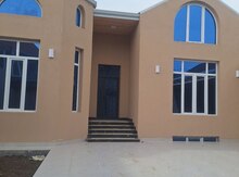 Villa, Gəncə ş. 