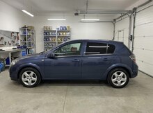 Opel Astra, 2009 год