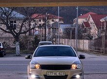 Opel Astra, 2004 год