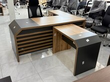 Ofis masası
