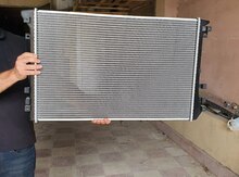 Changan Uni-V su radiatoru