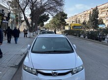 Honda Civic, 2010 il