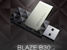 Silicon Power 32GB USB 3.2 Flash Drive