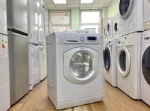 Paltaryuyan Hotpoint Ariston