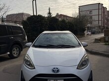 Toyota Aqua icarəsi
