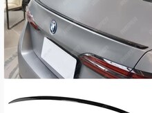 BMW G60 spoyleri